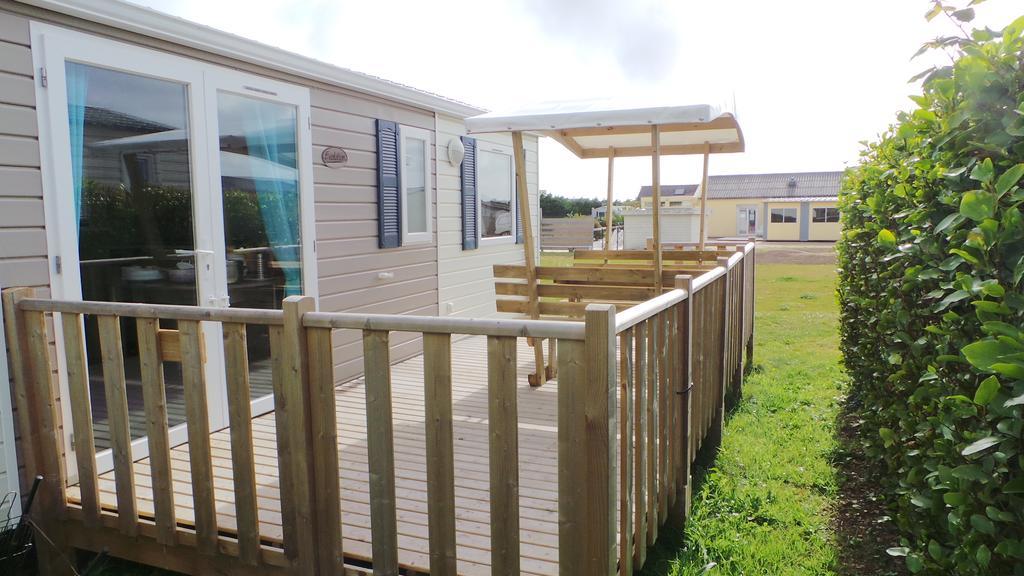 Camping De Kerurus Hotel Plouneour-Trez Exterior photo